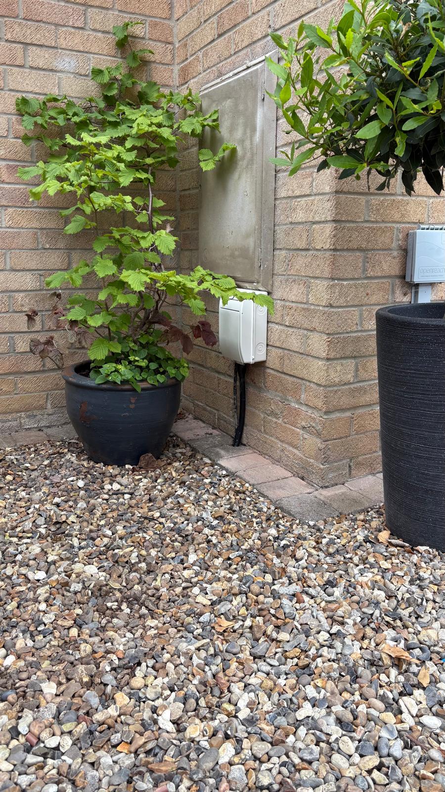 exterior-ev-charger-cabling-domestic